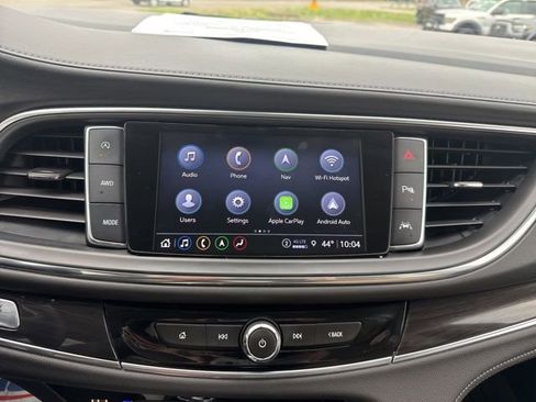 Used 2022 Buick Enclave Essence w/ Sound and Sites Package image 19