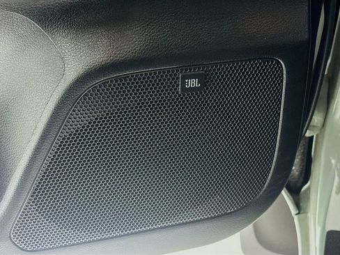 Used 2022 Toyota Tacoma TRD Off-Road w/ TRD Premium Off Road Package image 21