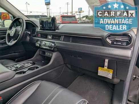 Used 2025 Honda Pilot Elite image 25