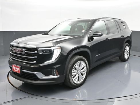 Used 2024 GMC Acadia Elevation w/ Luxury Package image 1