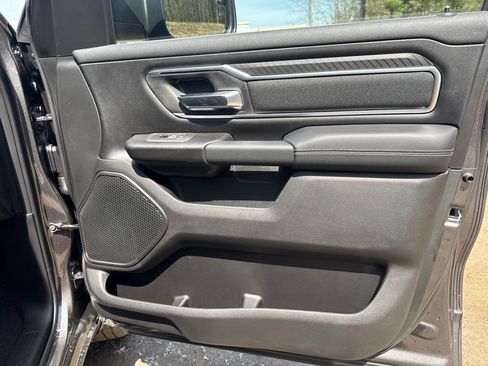 New 2026 RAM 1500 4x4 Crew Cab image 15