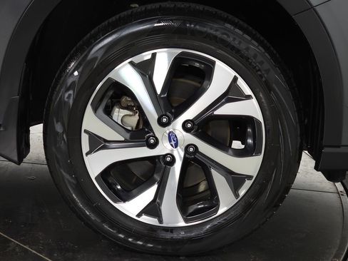 Used 2021 Subaru Outback Touring w/ Popular Package #2 image 12