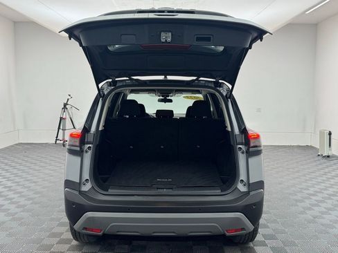 Used 2023 Nissan Rogue S FWD image 8