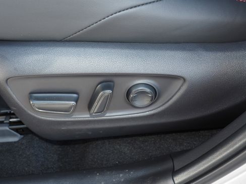 Used 2025 Toyota RAV4 XSE image 29