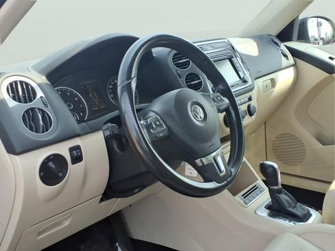 Used 2013 Volkswagen Tiguan SE AWD/4WD image 14