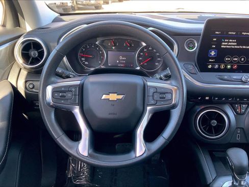 Used 2023 Chevrolet Blazer LT w/ Convenience Package image 5