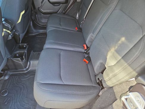 Used 2021 Jeep Wrangler Unlimited Sport image 21