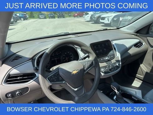 Used 2024 Chevrolet Malibu LS w/ Driver Confidence Package image 3