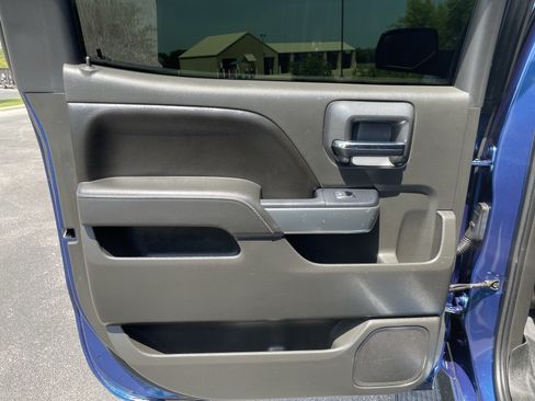 Used 2016 Chevrolet Silverado 1500 LT w/ Texas Edition RWD image 11