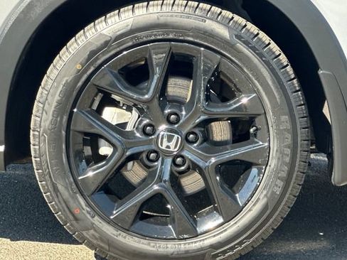 Used 2024 Honda HR-V Sport image 32