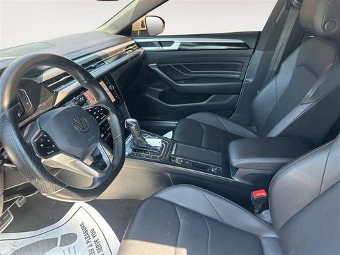 Used 2022 Volkswagen Arteon SE image 9
