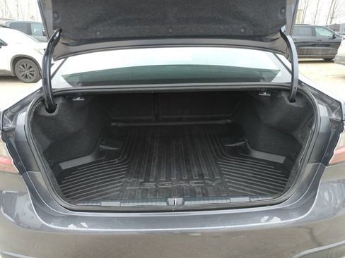 Used 2023 Subaru Legacy Premium image 28