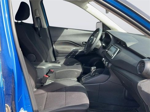 Used 2023 Nissan Kicks S image 17