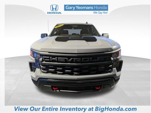 Used 2025 Chevrolet Silverado 1500 Custom Trail Boss AWD/4WD image 11