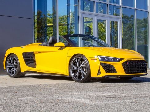 Used 2021 Audi R8 V10 image 3