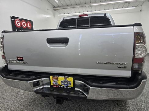 Used 2012 Toyota Tacoma PreRunner w/ TRD Off-Road Pkg RWD image 9