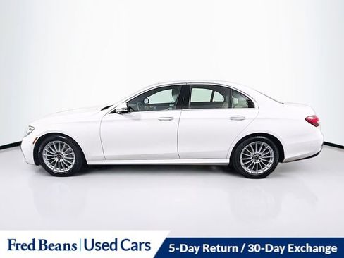 Used 2023 Mercedes-Benz E 350 4MATIC Sedan image 5