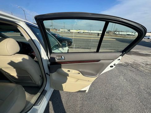 Used 2012 INFINITI G37 x Sedan w/ Premium Pkg image 15