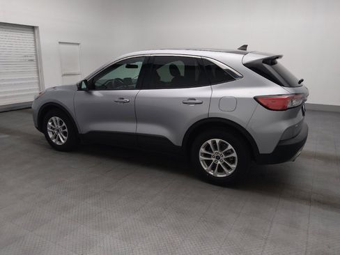 Used 2021 Ford Escape SE FWD image 3