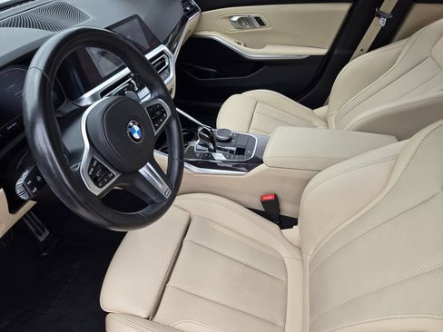 Used 2022 BMW 330i xDrive Sedan w/ M Sport Package AWD/4WD image 17