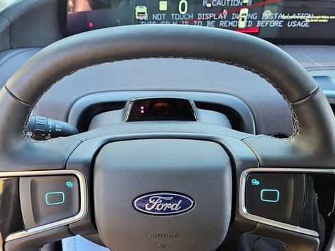 New 2025 Ford Expedition Platinum w/ Platinum Ultimate Package image 23