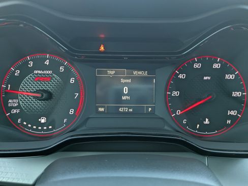 Used 2024 Chevrolet Trax RS image 28