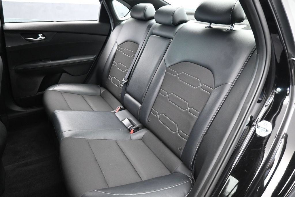 Used 2023 Kia Forte GT-Line FWD image 39