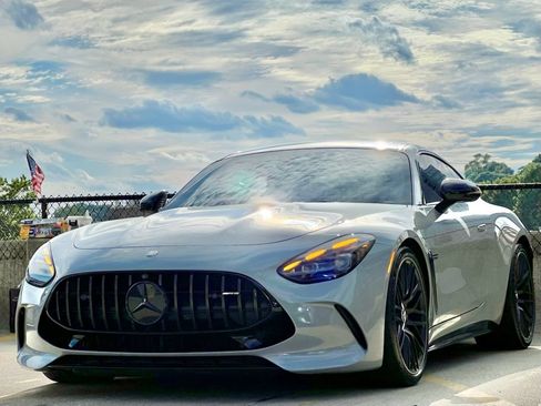 Used 2024 Mercedes-Benz AMG GT 55 image 4