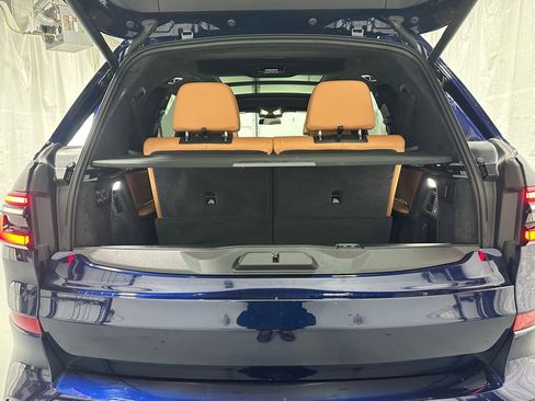 Used 2026 BMW X7 xDrive40i w/ M Sport Package image 49