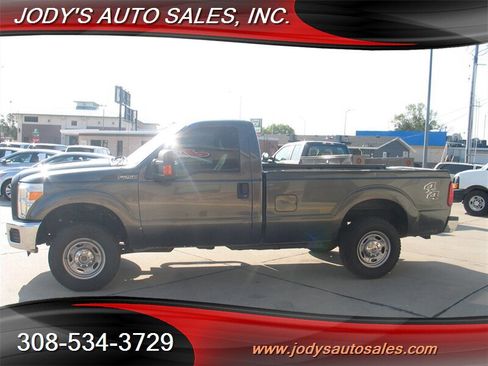 Used 2016 Ford F250 XL w/ Power Equipment Group image 21