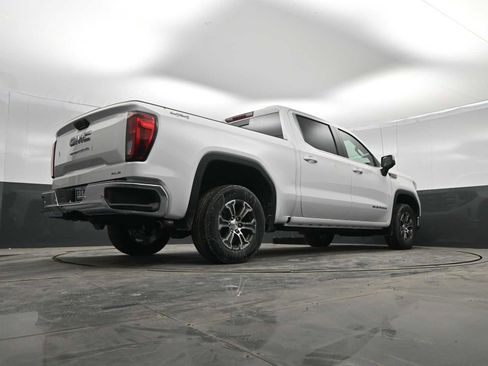 New 2026 GMC Sierra 1500 SLE w/ Preferred Package image 37