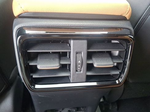 Used 2024 Lexus NX 350 AWD image 11