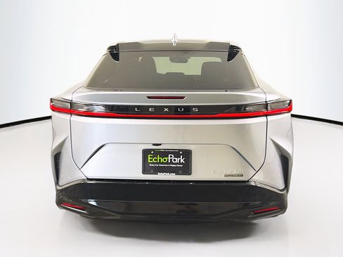 Used 2025 Lexus RZ 450e AWD/4WD image 7