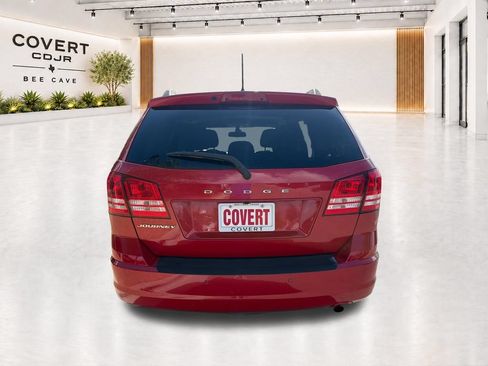 Used 2020 Dodge Journey SE FWD image 11