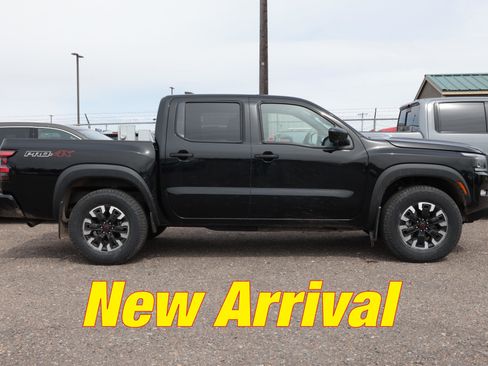 Used 2023 Nissan Frontier PRO-4X image 1