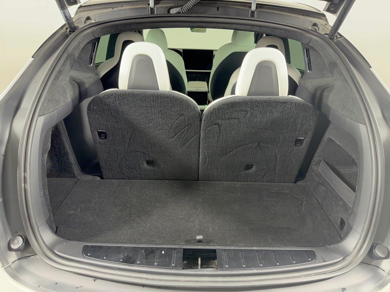 Used 2023 Tesla Model X AWD/4WD image 27