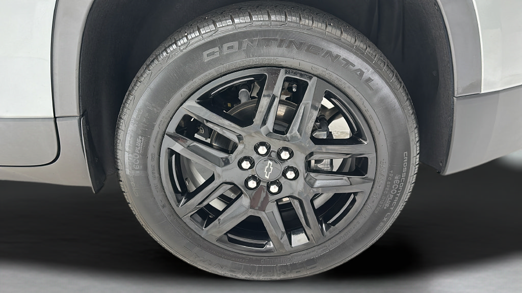 Used 2023 Chevrolet Traverse LT AWD/4WD image 8