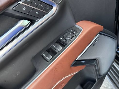 New 2026 GMC Sierra 2500 Denali Ultimate AWD/4WD image 11
