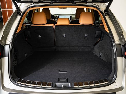 Certified 2025 Lexus NX 350 AWD w/ Premium Package image 18