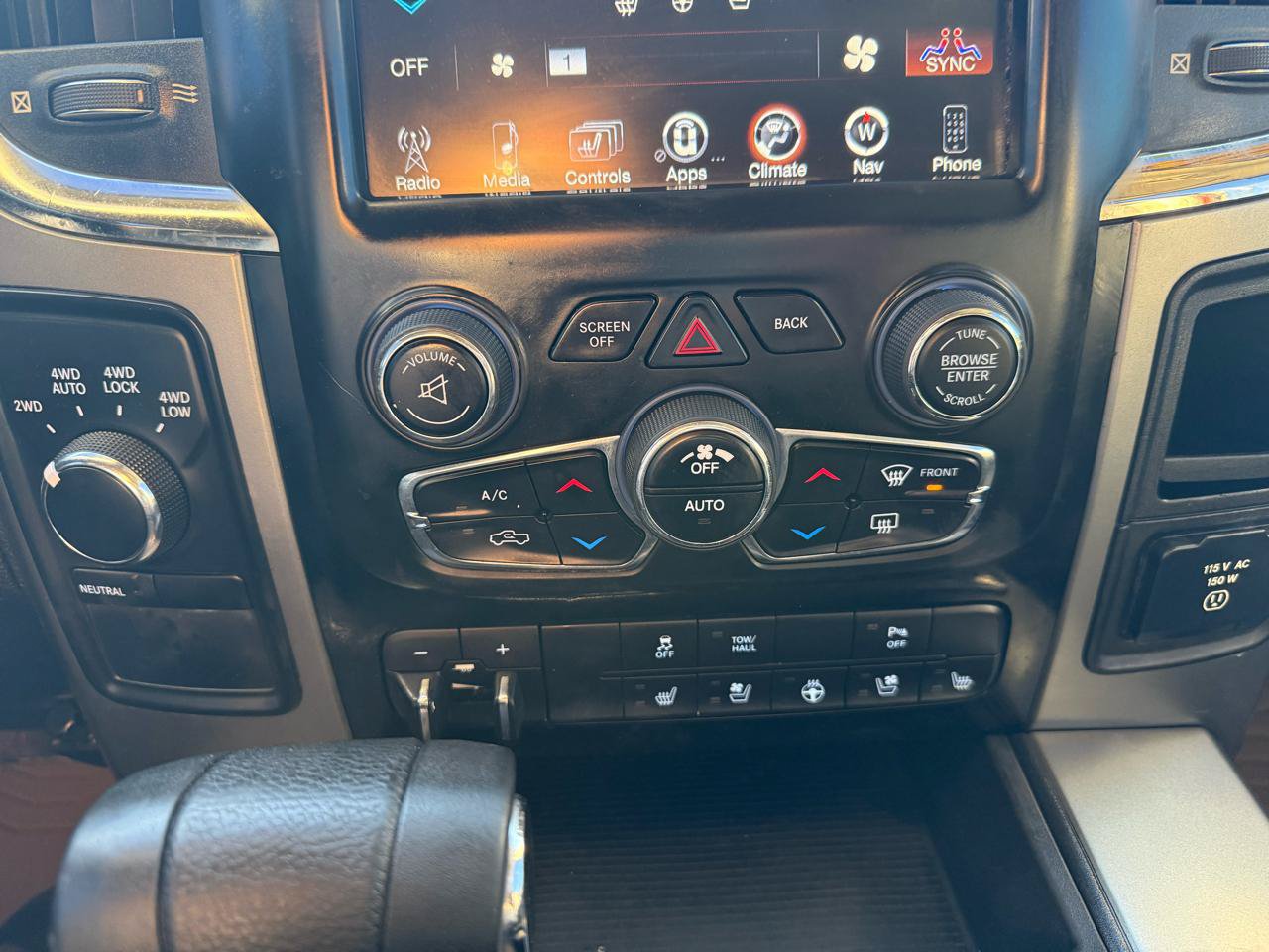 Used 2013 RAM 1500 Sport w/ Sport Premium Group AWD/4WD image 24