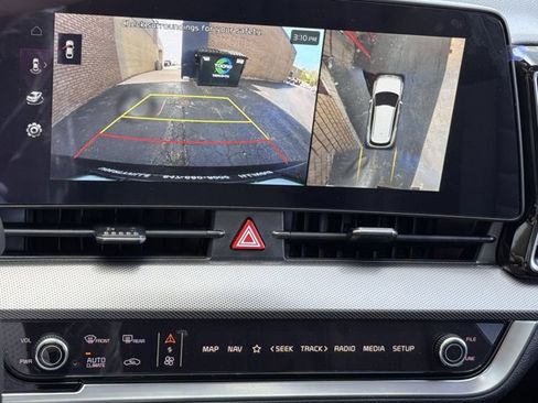 New 2025 Kia Sportage SX image 20