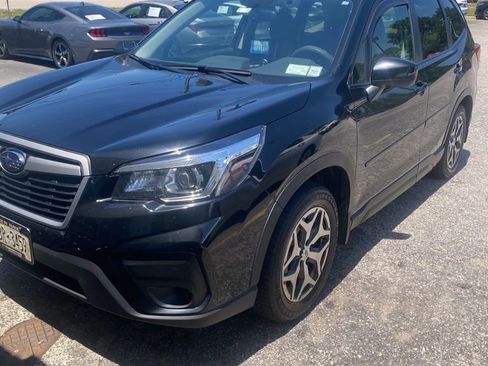 Used 2019 Subaru Forester Premium w/ All-Weather Package AWD/4WD image 1
