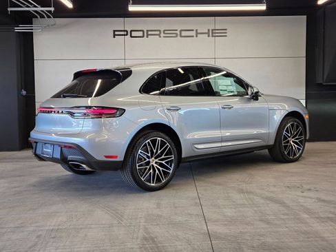 Certified 2026 Porsche Macan AWD/4WD image 6