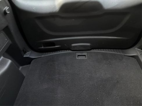 Used 2015 Ford Escape SE FWD image 30