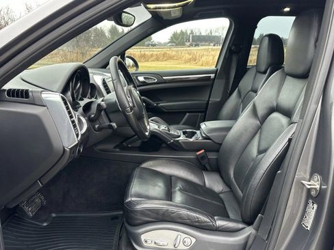 Used 2013 Porsche Cayenne Diesel image 24