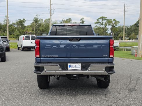 New 2026 Chevrolet Silverado 3500 LTZ w/ LTZ Premium Package AWD/4WD image 6