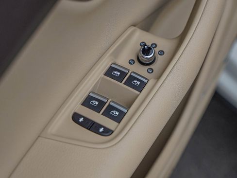 Used 2019 Audi Q7 3.0T Premium Plus w/ Premium Plus Package image 23