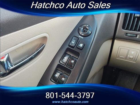 Used 2010 Hyundai Elantra GLS image 15