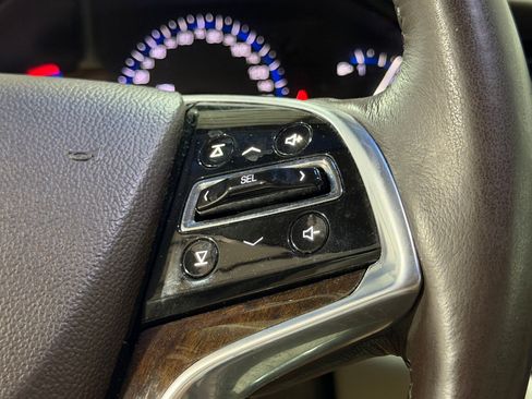 Used 2014 Cadillac XTS Luxury w/ Driver Awareness Package FWD image 29