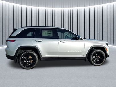 New 2025 Jeep Grand Cherokee Limited w/ Luxury Tech Group II